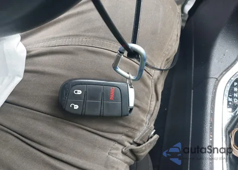 2021 Jeep Grand Cherokee Laredo E 4X4 from USA, damaged, VIN 1C4RJFAG4MC807662